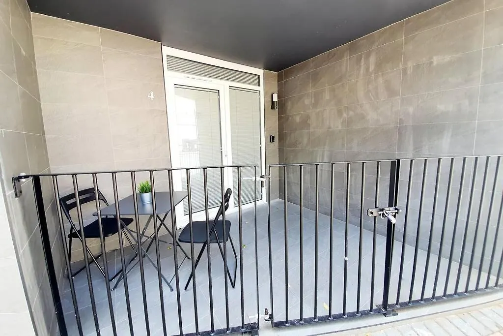 Modern 1 Bedroom Apartment, Close To The Beach With Parking Bournemouth 0*,